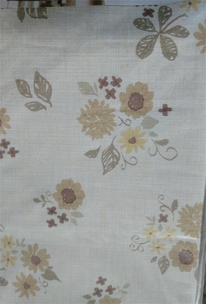 Barna virágmintás csipkés terítő <br/>Szögletes - 132×178 cm